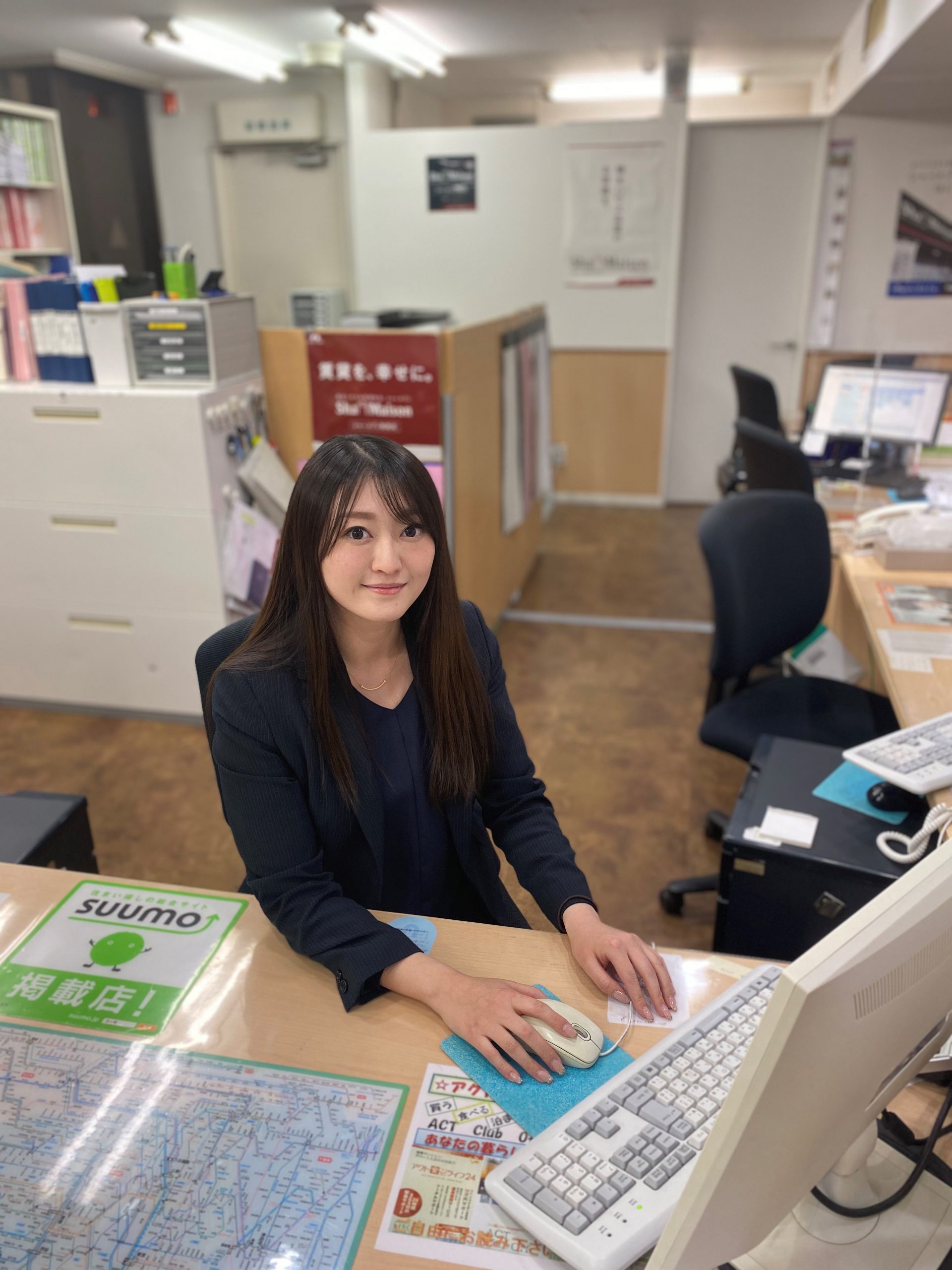 中台 社員